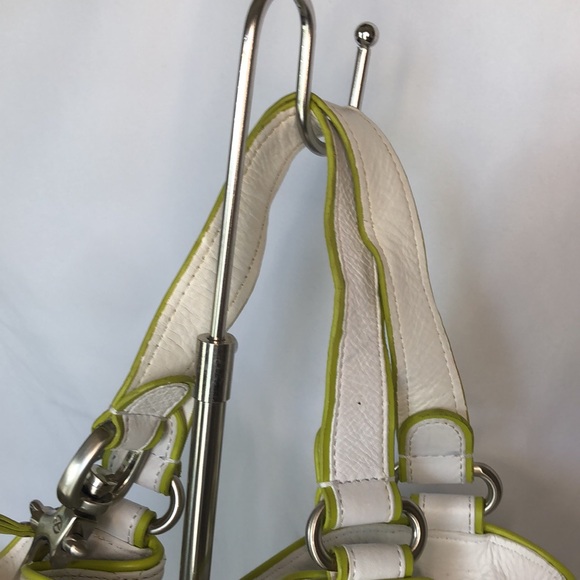 FRANCESCO BIASIA white leather lime green trimmed hobo style shoulder bag. - Picture 6 of 14
